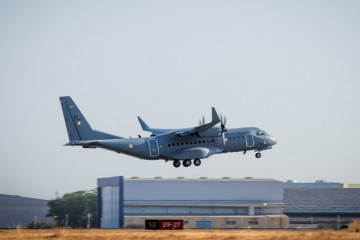 C295 despega de Sevilla con destino a ser entregado a la Fuerza Aérea India
