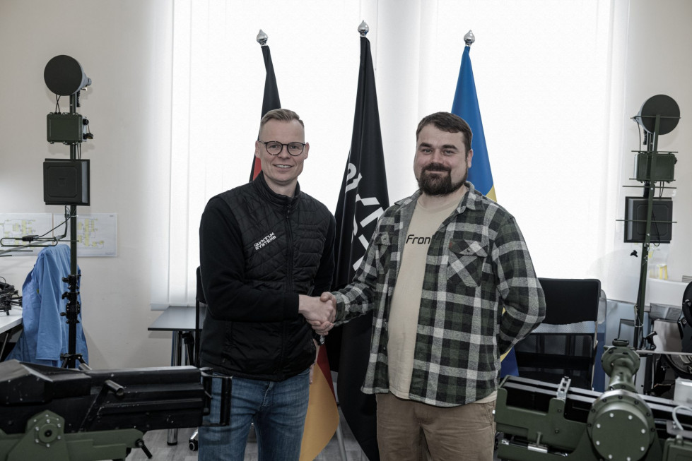 La alemana Quantum Systems adquiere un 10% de Frontline, empresa del clúster tecnológico y de defensa ucraniano Brave1