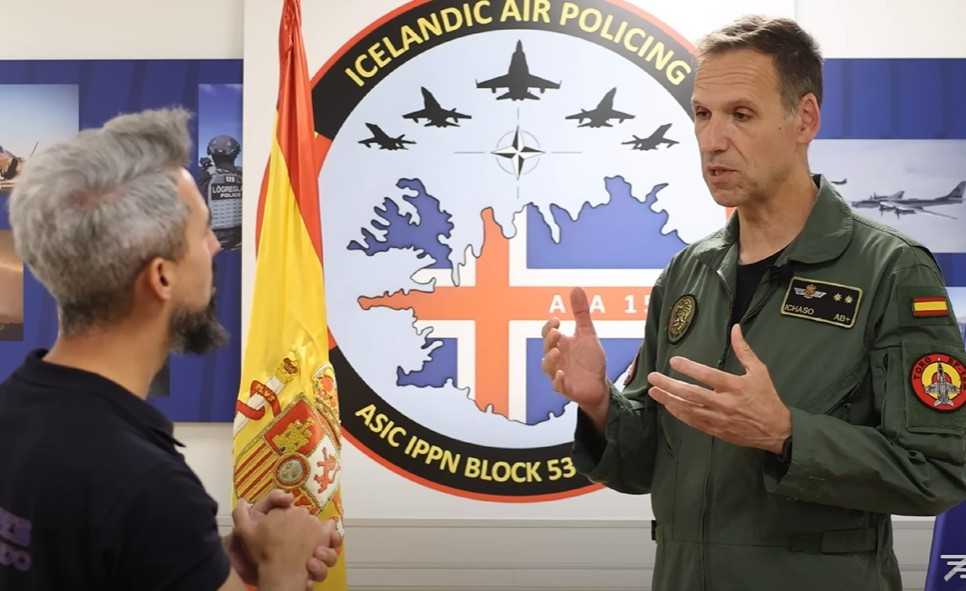El piloto español en Islandia habla para el programa de Aviadores por el Mundo