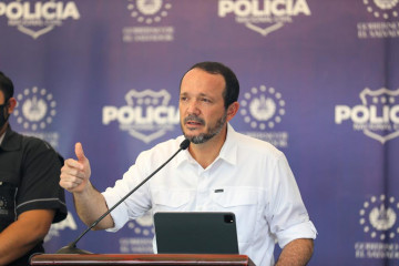 Ministro de Seguridad de El Salvador Gustavo Villatoro