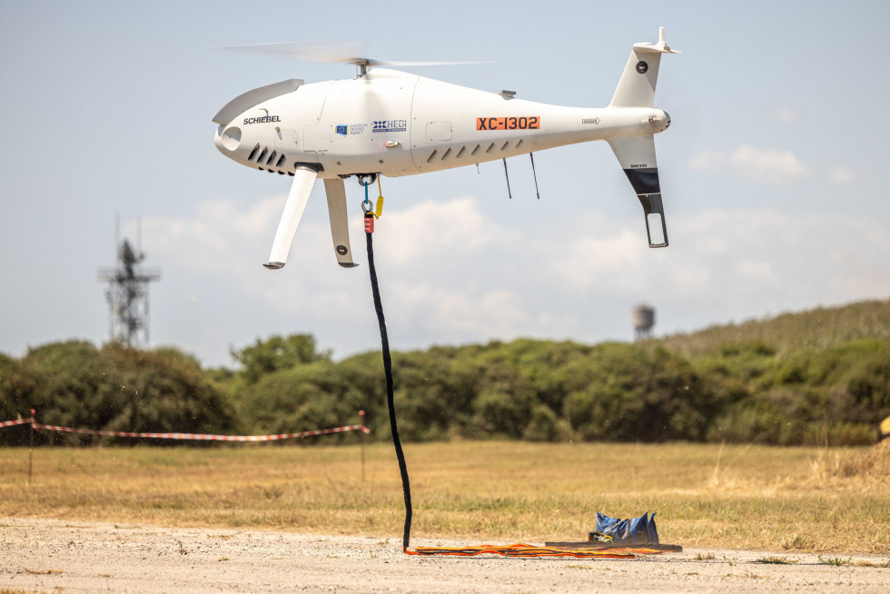 Schiebel demuestra las capacidades logísticas autónomas del Camcopter S-100 en la primera campaña de experimentación operativa de la EDA