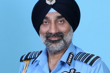 El Jefe del Estado Mayor del Aire de la india, el mariscal del Aire Amar Preet Singh. Foto. Gobierno de la India
