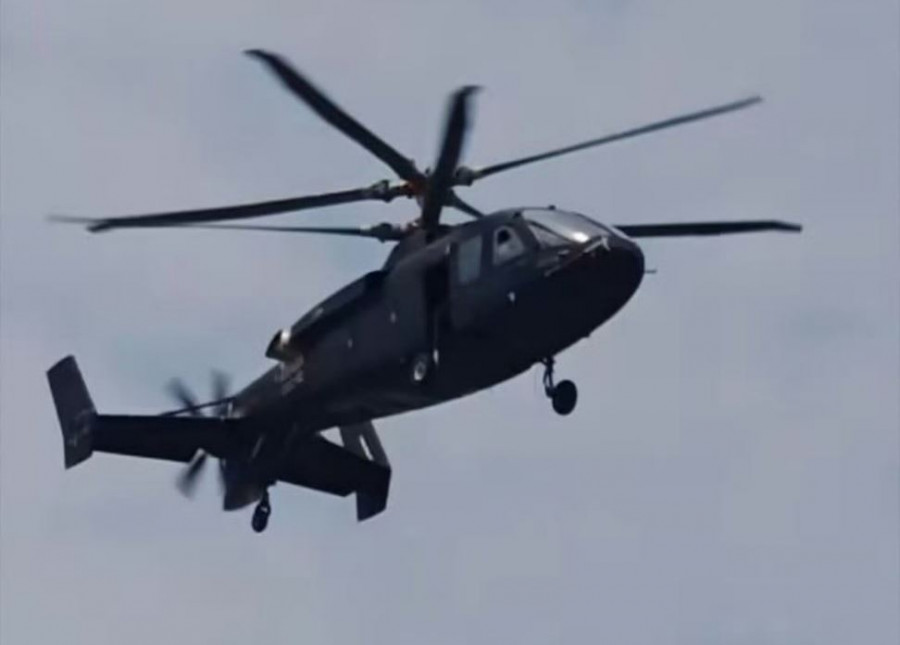 Helicóptero chino de aspecto muy similar al S 97 de la estadounidense Sikorsky. Foto extraída de la cuenta @clashreport de X