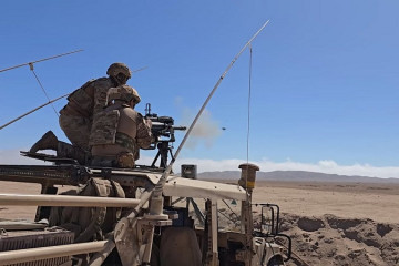 Disparo de lanzagranada MK19 desde un vehículo Humvee Firma Brigada Motorizada N°4 Rancagua del Ejército de Chile 002