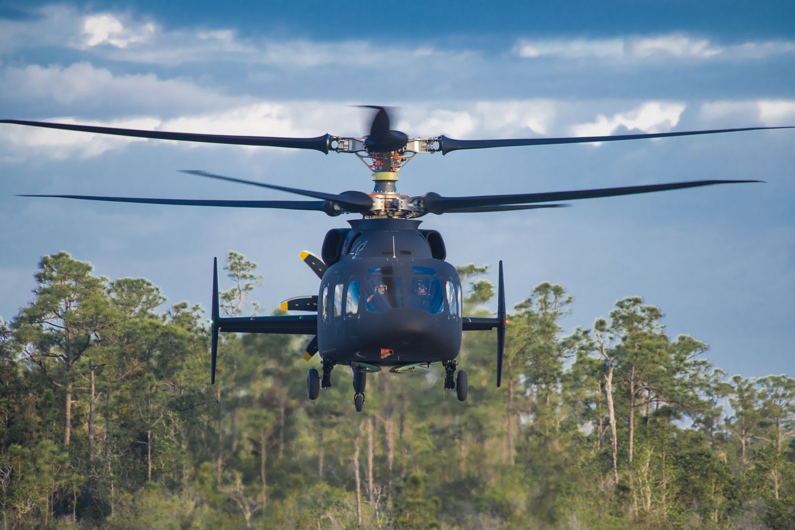 SB-1 Defiant en su primer vuelo. Foto: Sikorsky-Lockheed Martin