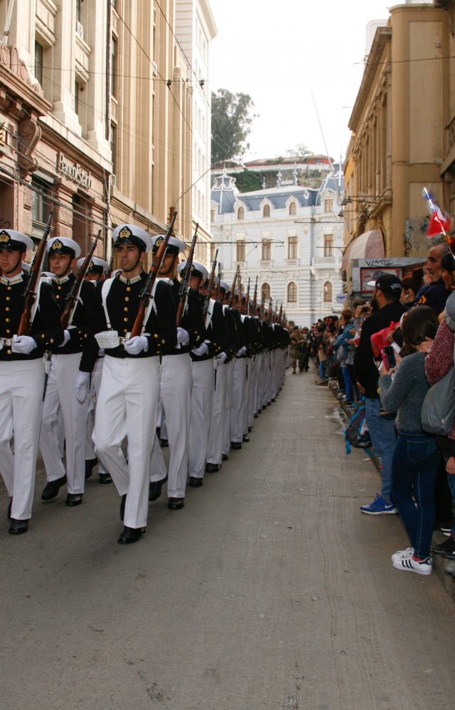 Desfile 21 de mayo. Fuente: Armada de Chile