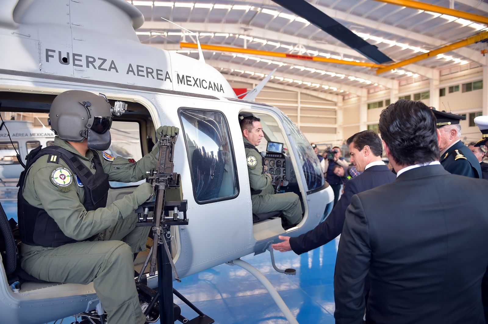 Bell 206 de protección. Foto Presidencia.