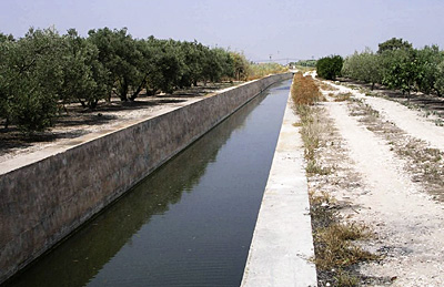 http://www.infodefensa.com/noticias/imgs/IrrigationChannel_L.jpg