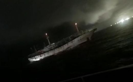 La persecución del buque chino fue de noche y duró más de tres horas. Fuente: Prefectura Naval Argentina