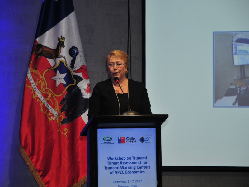 Presidenta Bachelet en Seminario APEC sobre prevención de tsunamis. Foto: Armada de Chile