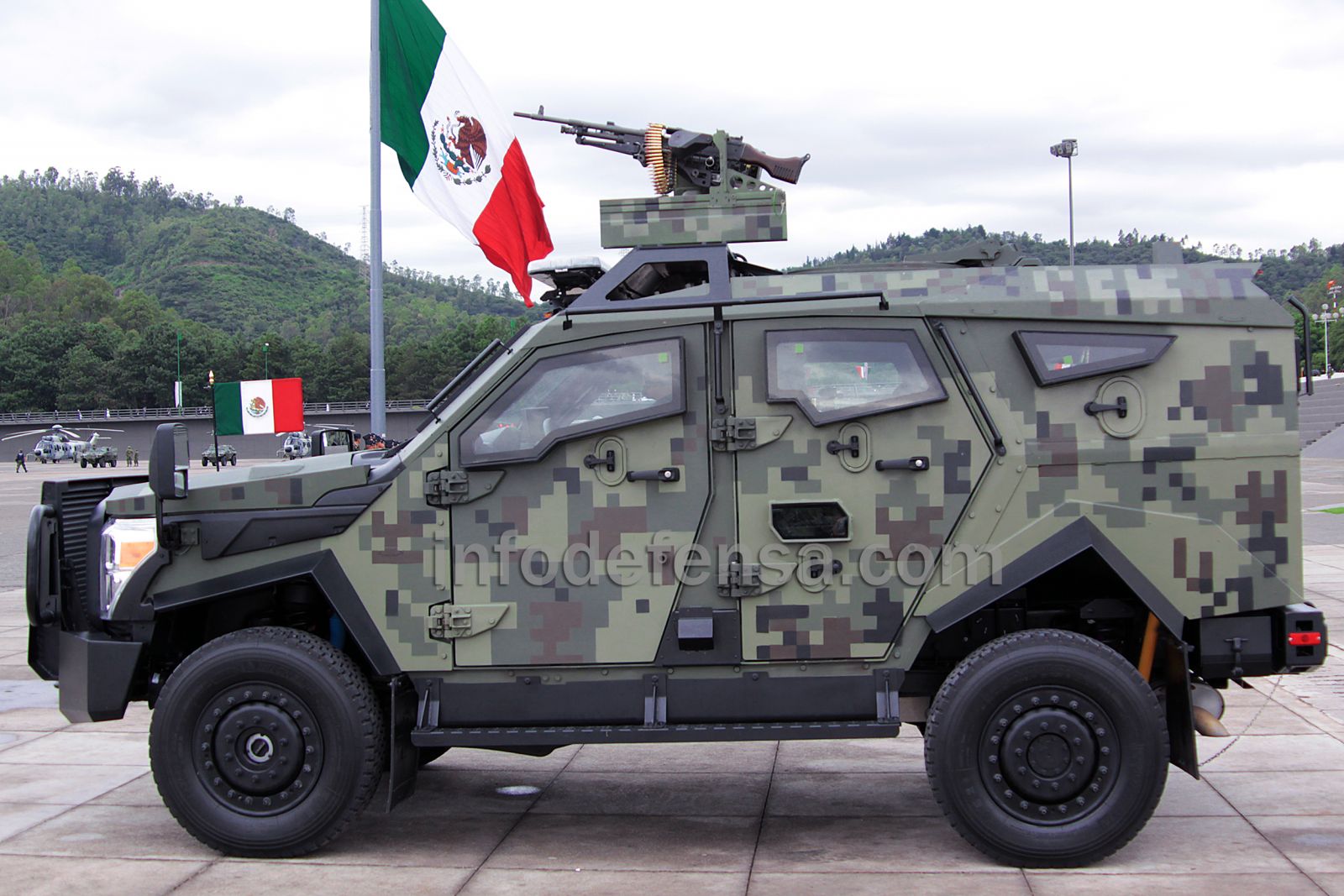 Oshkosh Sandcat con sistema Saraf Balam. Foto Infodefensa.