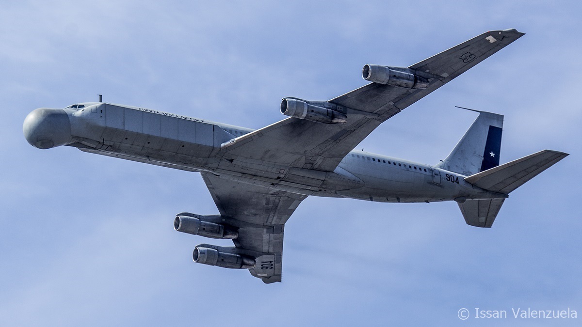 EB-707 Cóndor en la preparatoria 2017 en la base aérea El Bosque. Foto: Issan Valenzuela.