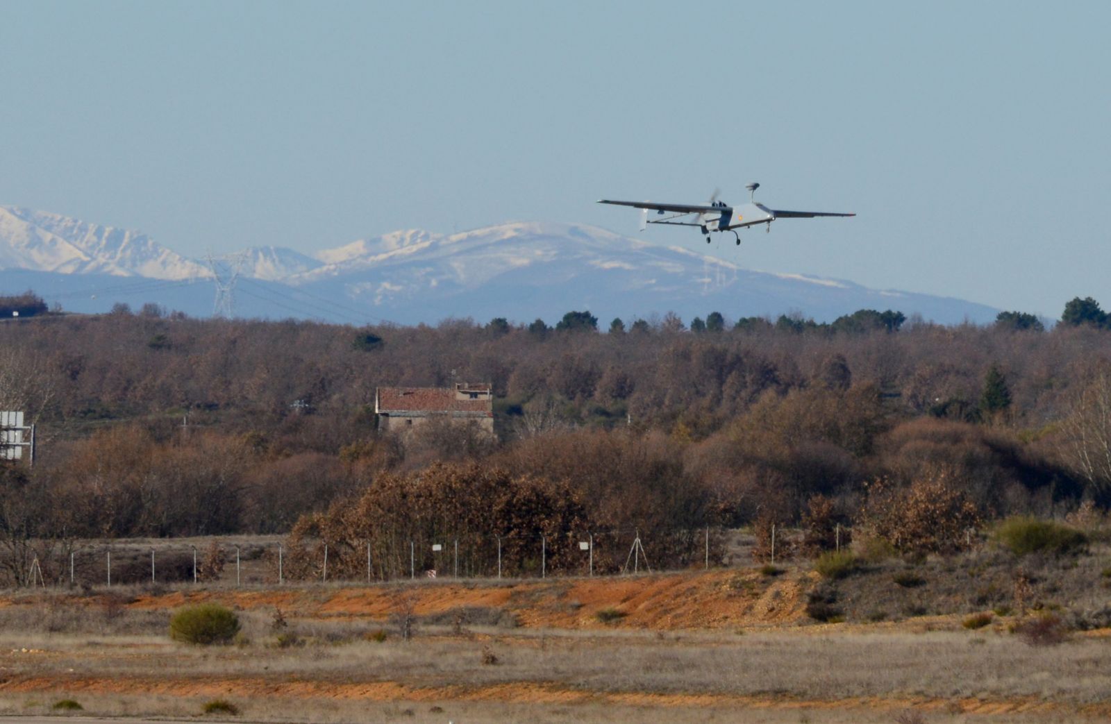 El UAS Shadow RQ7 en el ejercicio en Conde de Gazola. Ejército de Tierra